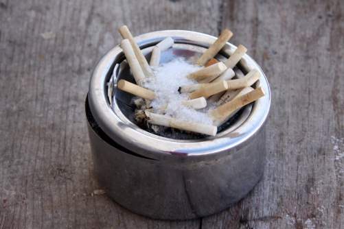 Учёные: цены на сигареты могут снизить число курящих людей