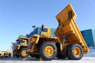 136-тонники БелАЗ-75139 обновили автопарк Бакырчикского горнодобывающего комбината