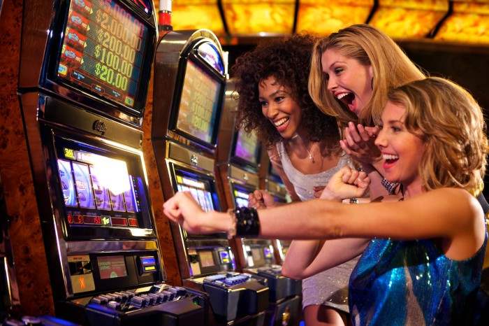 Playing-Slots-in-Casinos