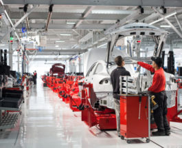 Tesla-Fremont-Factory