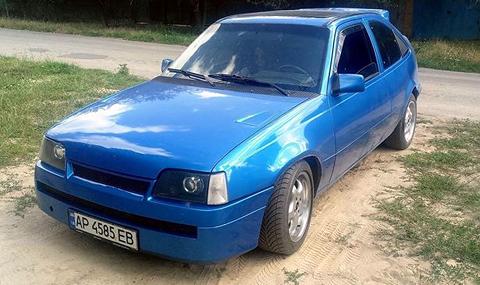 Opel Kadett GSi