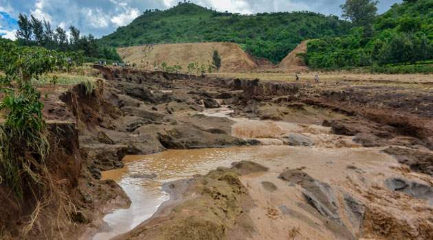 В Кении рухнула плотина