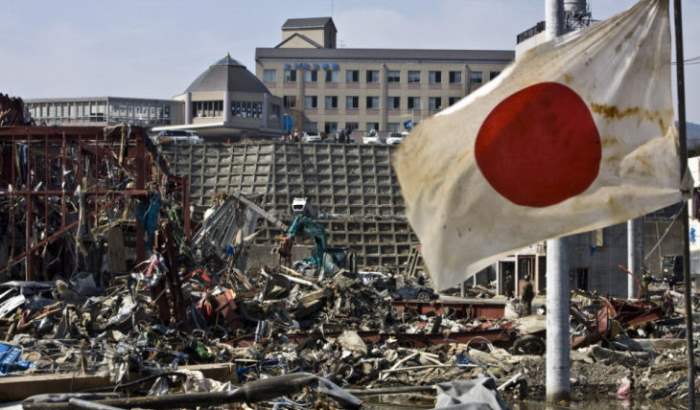 Япония землетрясение