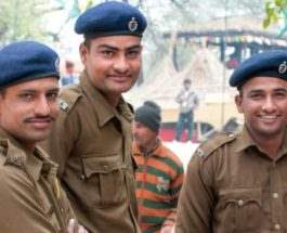 индийские полицейские