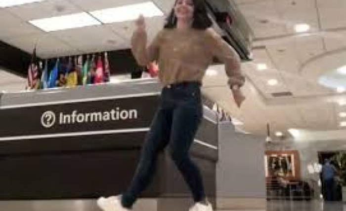 танец аэропорт