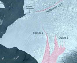 Антарктида трещины ледник