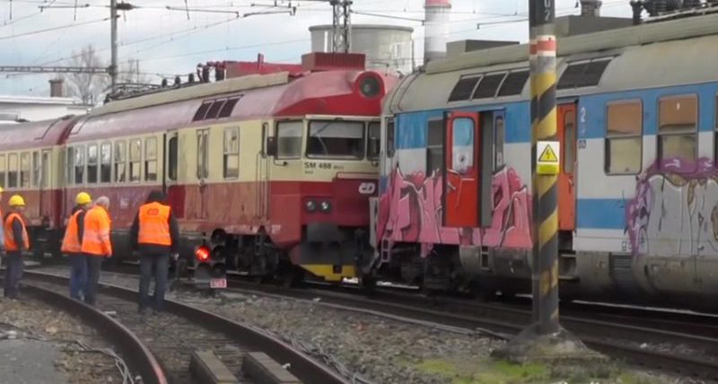столкновение поездов в Чехии