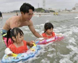 пляж на Фукусиме