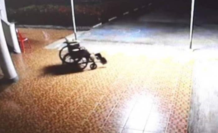 призрак инвалидная коляска