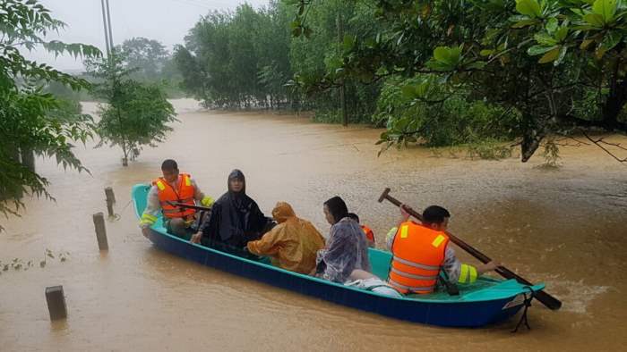 Вьетнам, наводнения,