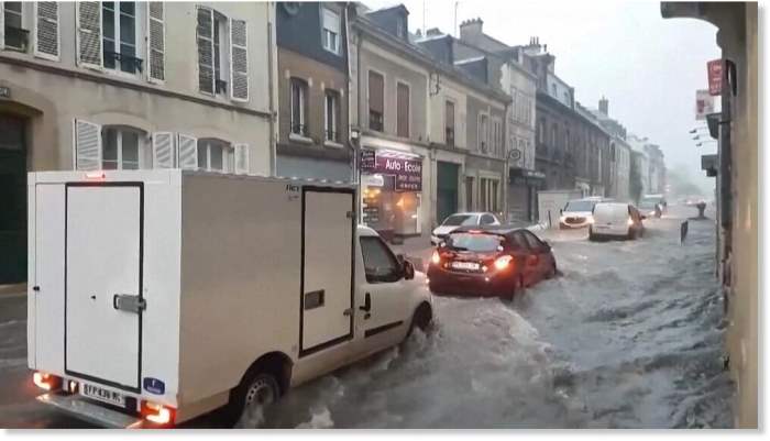Франция, наводнение,