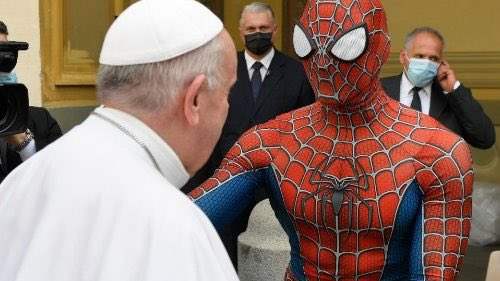 Человек-паук, Франциск, Ватикан,