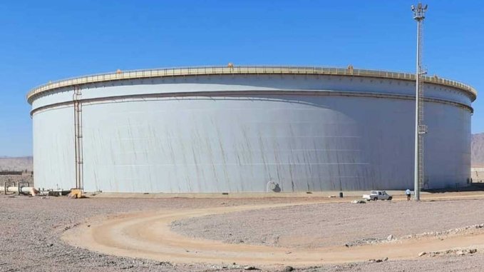 Резервуар для нефти, Египет,