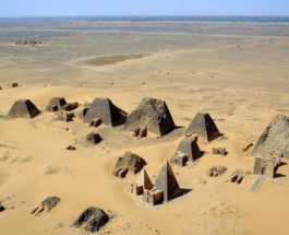 пирамиды, Судан,