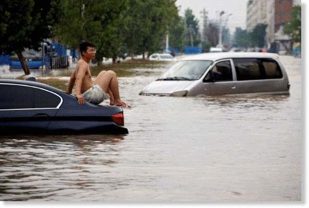 Китай, оползни, наводнения,