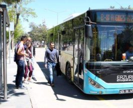 Общественный транспорт, медики, Турция,