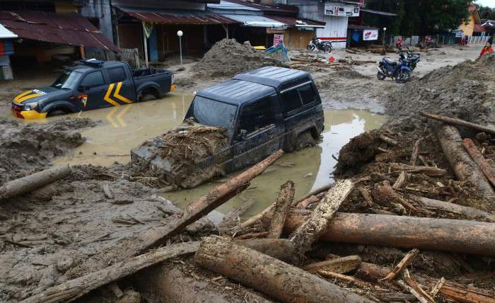 Индонезия, наводнение,