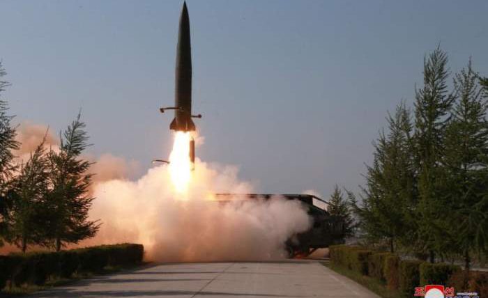 Северная Корея, баллистическая ракета,