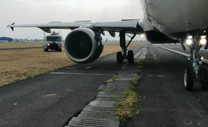 Delta Airbus A319, Мексика, взлет,