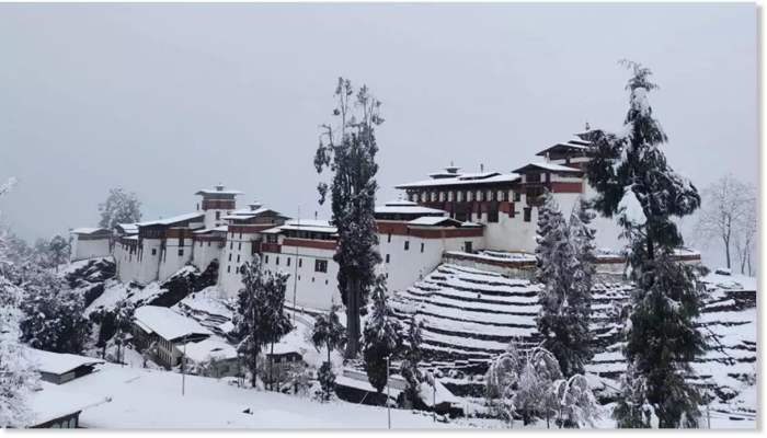 Бутан, снег,