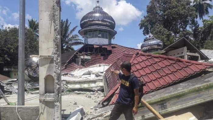 Индонезия, Суматра, землетрясение,